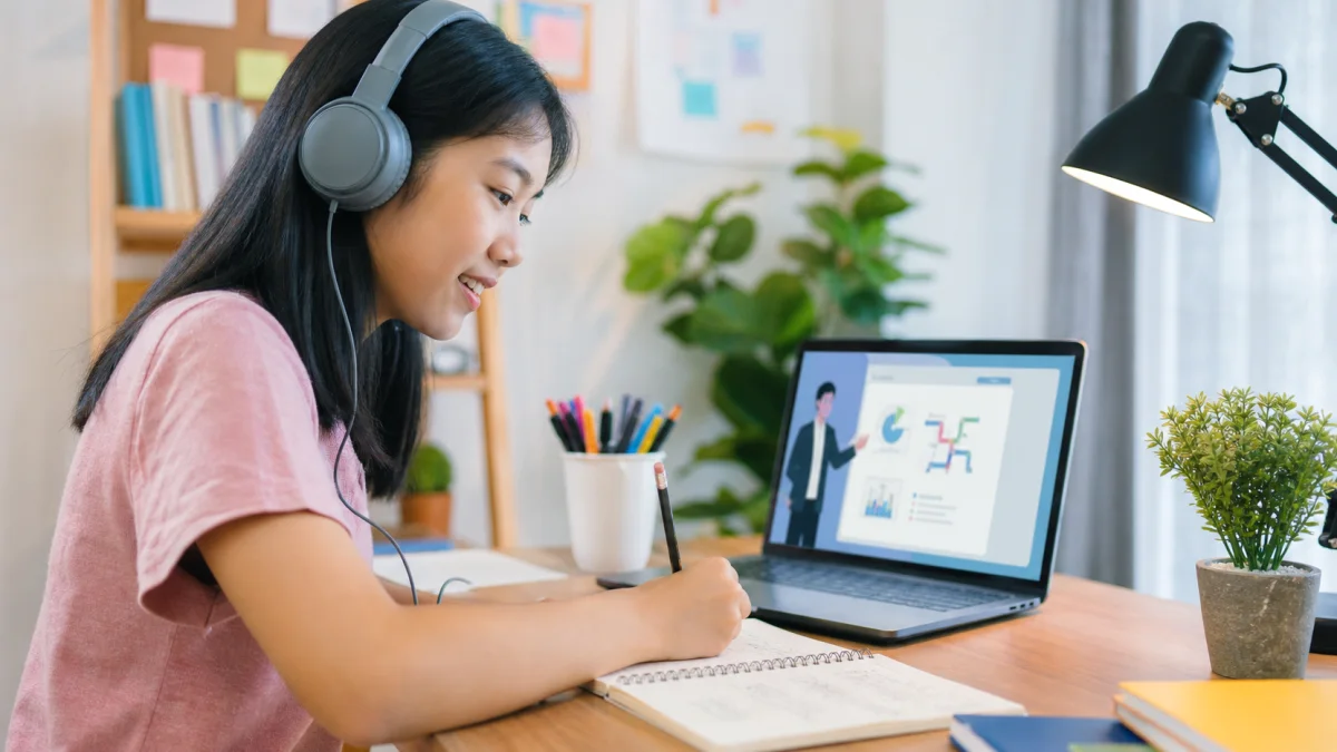 Tips Belajar Online yang Efektif dan Tidak Membosankan
