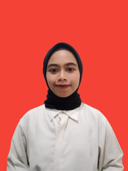 QURRATU A'YUNEN INDANA, S.Pd
