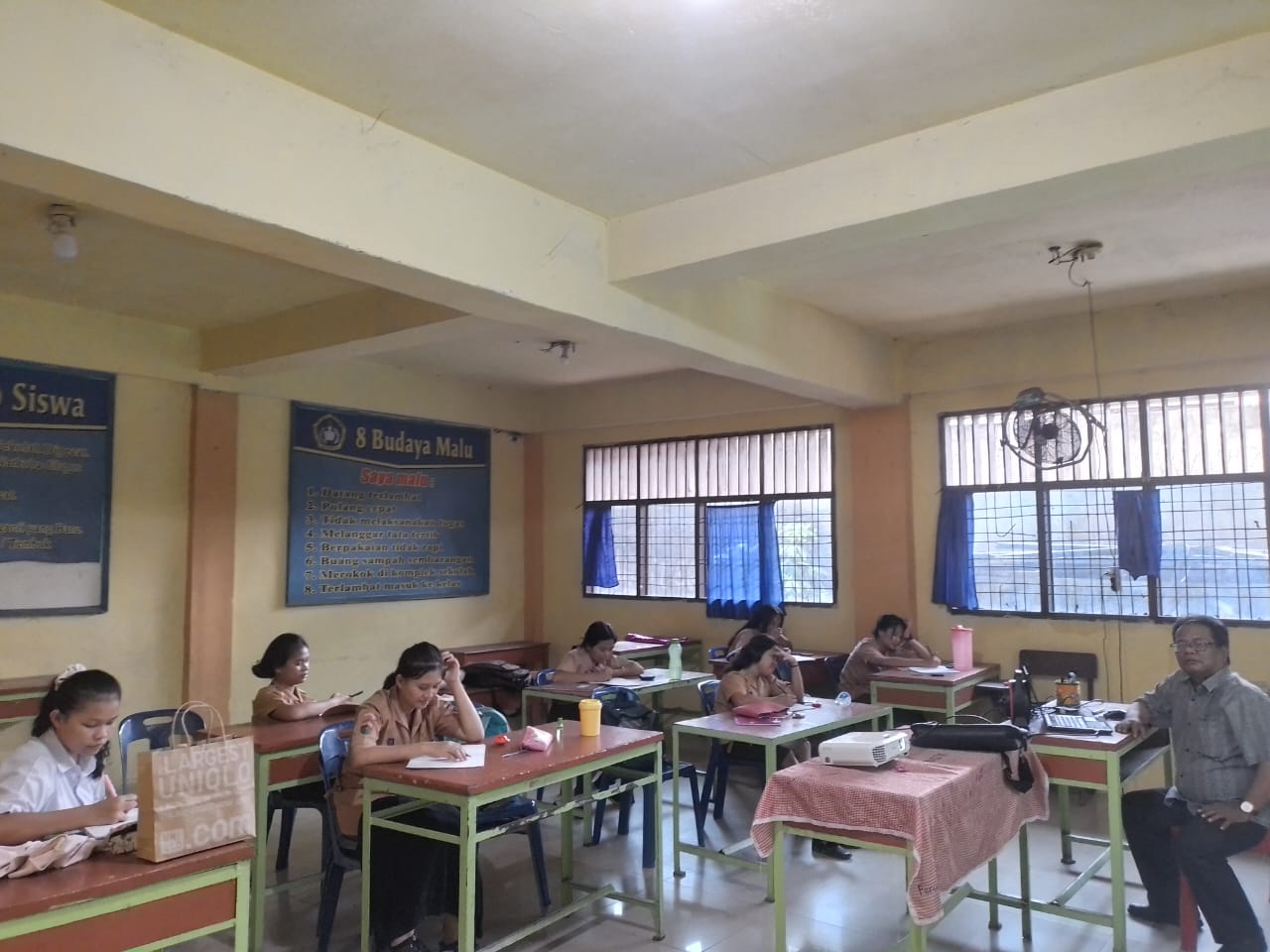 RUANG BELAJAR