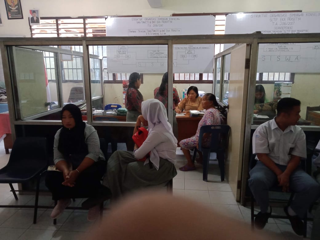 RUANG BIMBINGAN KONSELING