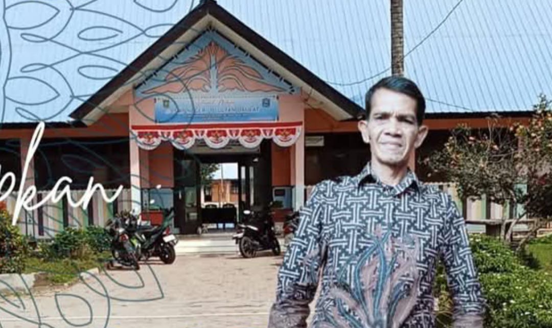 BAHARI,S.PdI