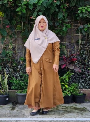 CICIH KURNAESIH, S.Pd.SD